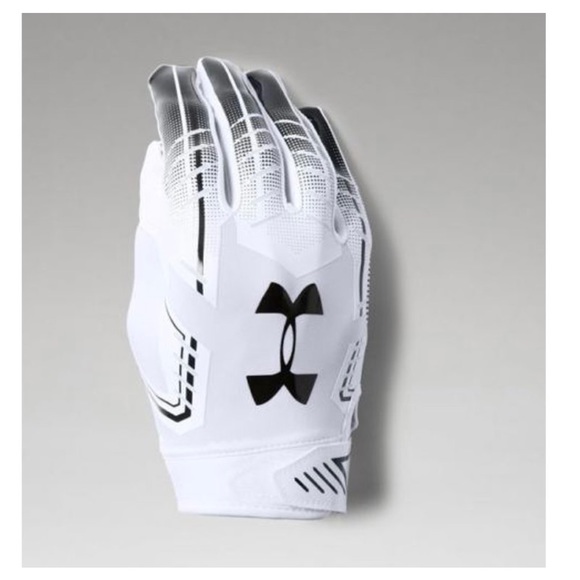 Under Armour Football Gloves - Picture 1 of 6